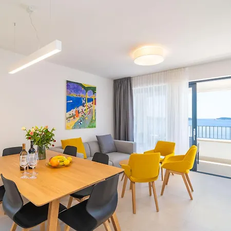 Resort Soline Rocks 5*