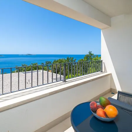 Soline Rocks Resort