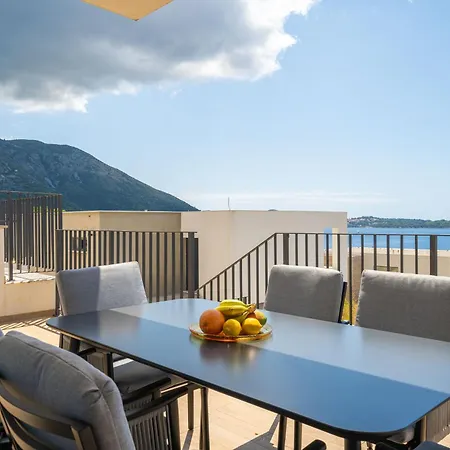 Resort Soline Rocks Mlini