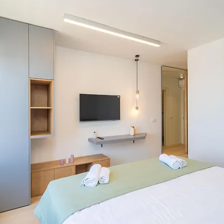 Resort Soline Rocks Mlini