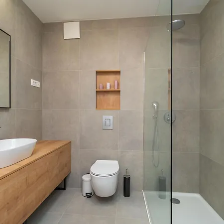 Soline Rocks 5* Mlini