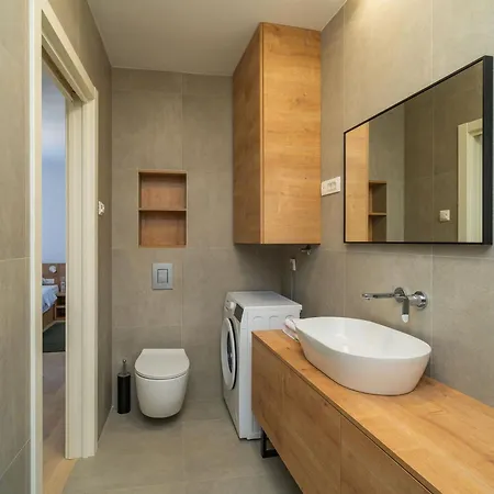 Üdülőközpont Soline Rocks 5*