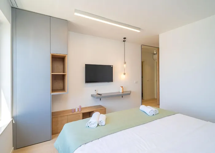 Üdülőközpont Soline Rocks Mlini