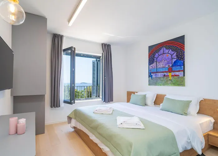 Üdülőközpont Soline Rocks Mlini